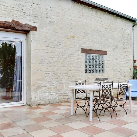 Isida, Maison Spacieuse Avec Terrasse Et Stationnement Caen Esterno foto